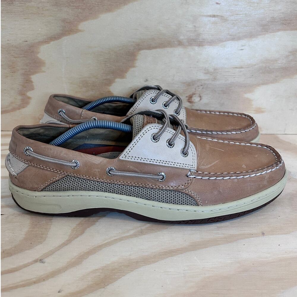 Sperry Tan and Cream Boat Shoes